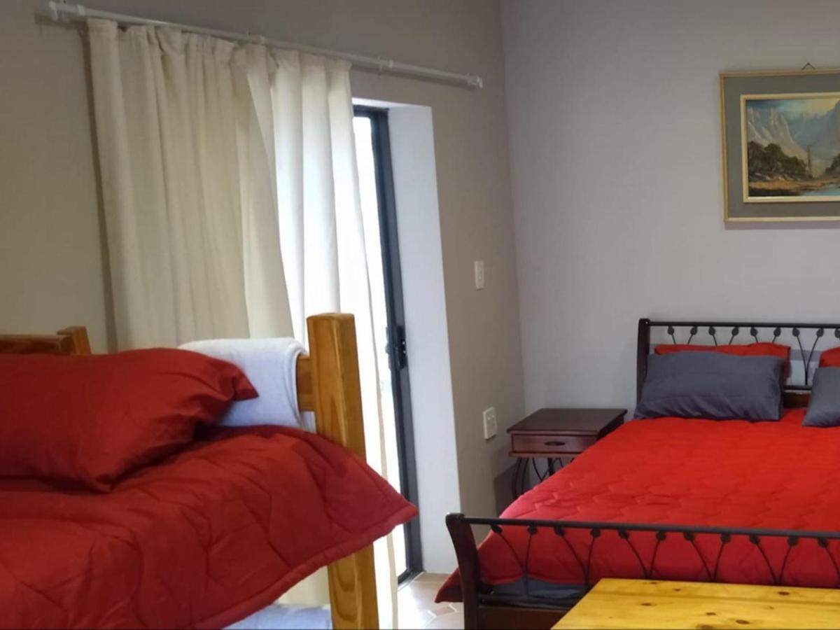 Royal Karoo Cottage Unit 1 Beaufort West Exteriör bild