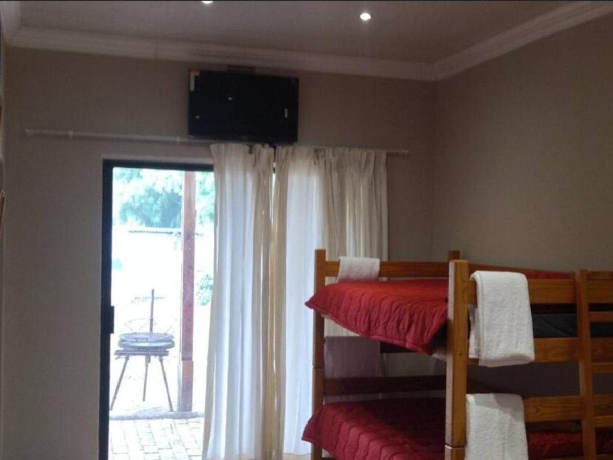 Royal Karoo Cottage Unit 1 Beaufort West Exteriör bild